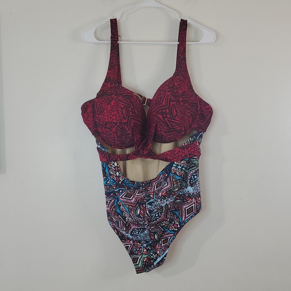 NWT Swimsuits For All Cut Out Underwire One-Piece Swimsuit Size 24 Resortwear - Picture 4 of 15